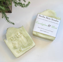 Load image into Gallery viewer, Eucalyptus &amp; Mint Soap Bar Made With Organic &amp; Natural Ingredients Oversized 6 oz. Bar